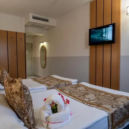 Havana 4* Golden Sands